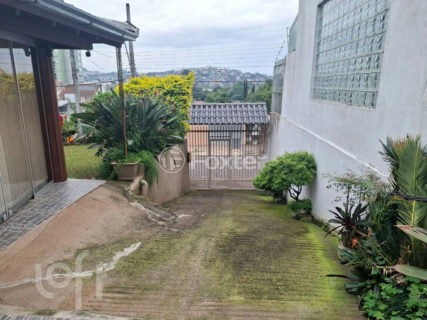 Image 38 - 1026998