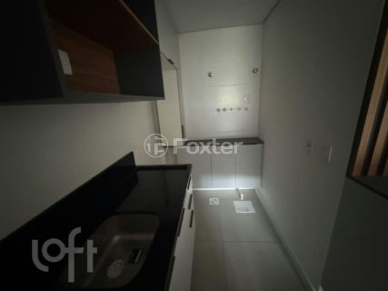 Image 3 - 1027002