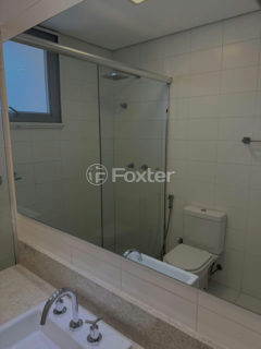 Image 33 - 1027007