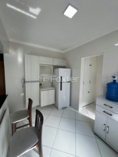 Image 21 - 1027040