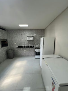 Image 9 - 1027040