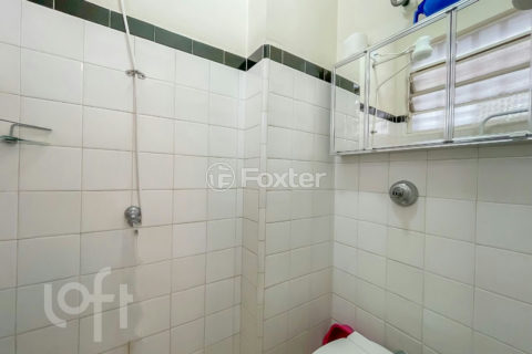 Image 18 - 1027057