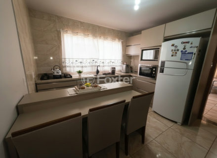 Image 3 - 1027074
