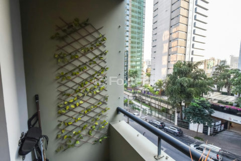 Image 9 - 1027112