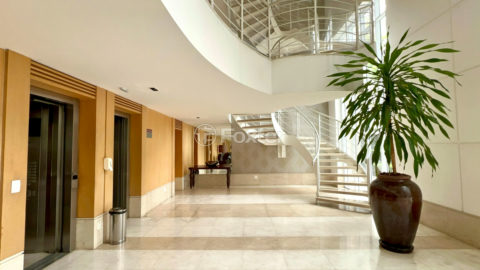 Image 30 - 1027147