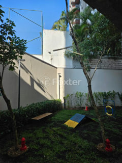 Image 30 - 1027156