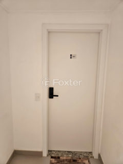 Image 22 - 1027156