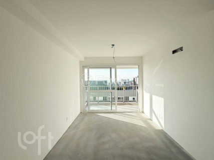 Image 3 - 1027174
