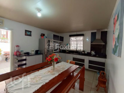 Image 4 - 1027203