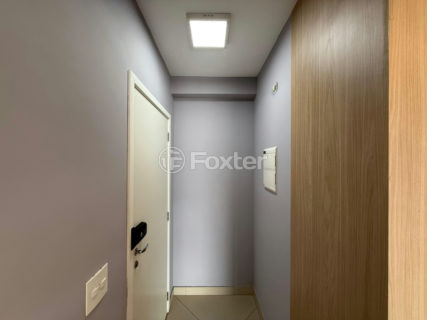 Image 7 - 1027244