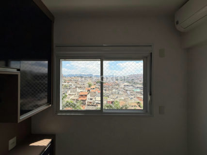 Image 14 - 1027244