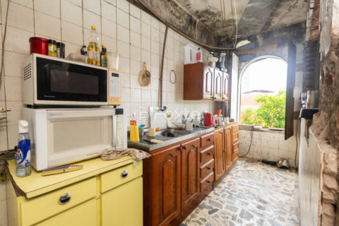 Image 38 - 1027297