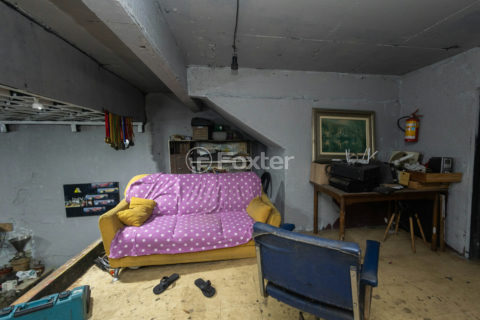 Image 4 - 1027297
