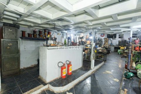 Image 29 - 1027297