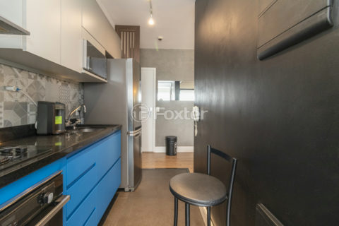 Image 28 - 1027330