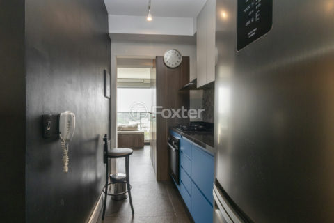 Image 32 - 1027330