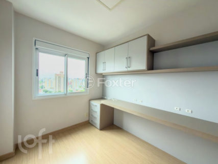 Image 16 - 1027339