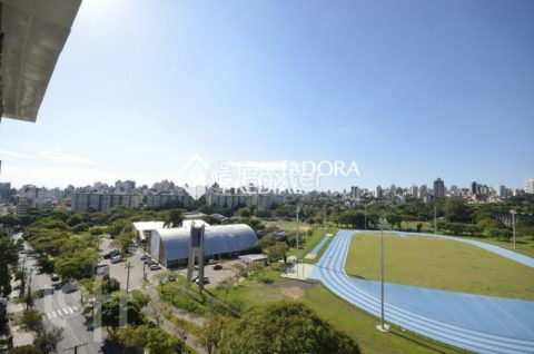 Image 4 - 1027343