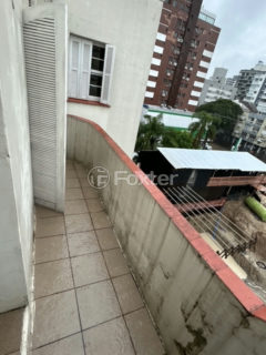 Image 11 - 1027378
