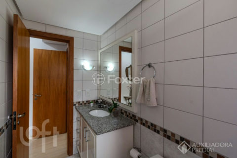 Image 3 - 1027394