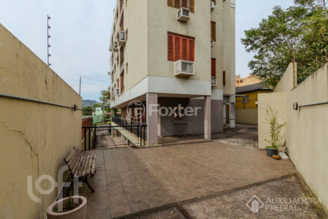 Image 21 - 1027394