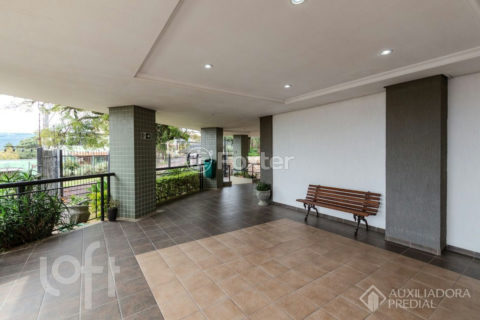 Image 17 - 1027394