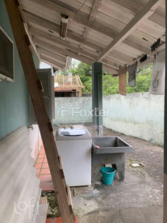 Image 15 - 1027417