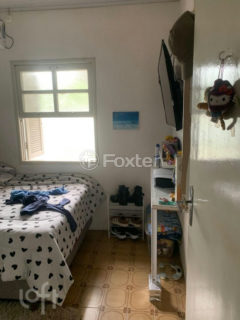 Image 11 - 1027417