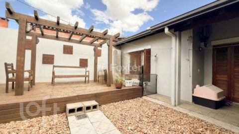Image 37 - 1027418