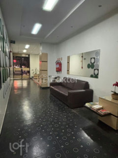 Image 7 - 1027424
