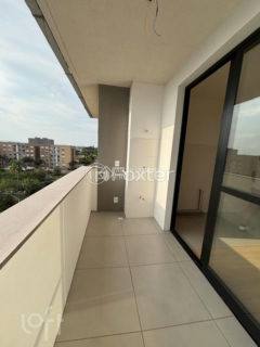Image 6 - 1027446
