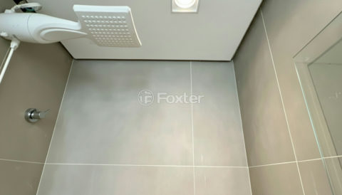 Image 37 - 1027473