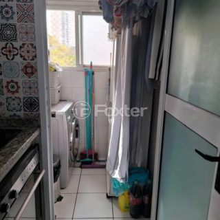 Image 8 - 1027476