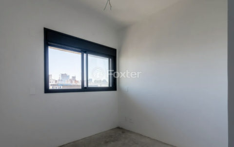 Image 7 - 1027478