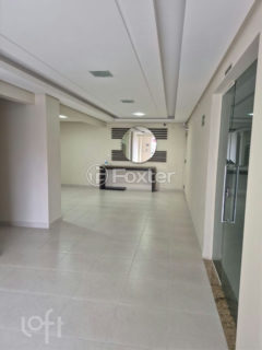 Image 10 - 1027534