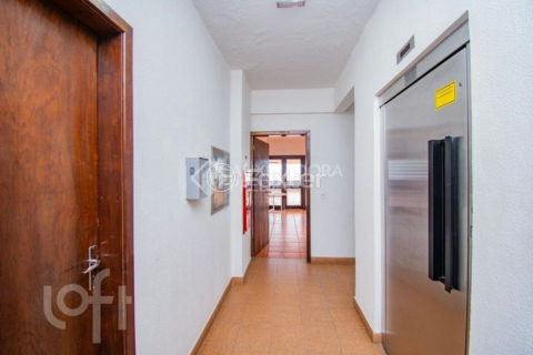 Image 30 - 1027536