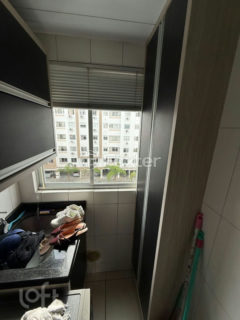 Image 2 - 1027537