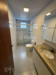 Image 7 - 1027538