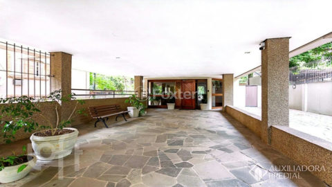 Image 33 - 1027568