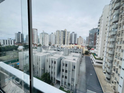 Image 8 - 1027589