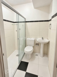 Image 7 - 1027602
