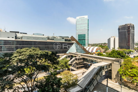 Image 6 - 1027613
