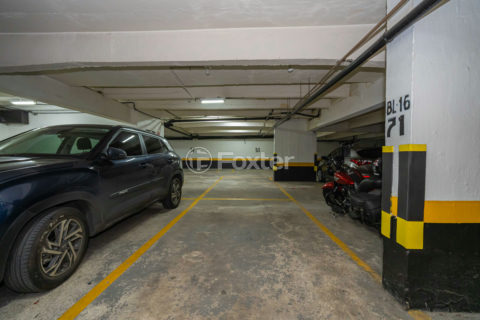 Image 32 - 1027624