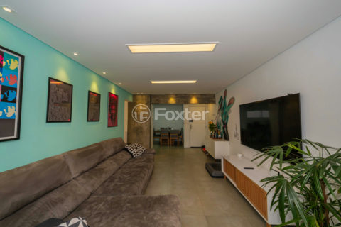 Image 4 - 1027624