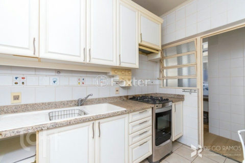 Image 7 - 1027660