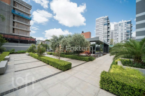 Image 48 - 1027661