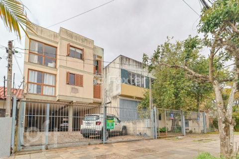 Image 37 - 1027665