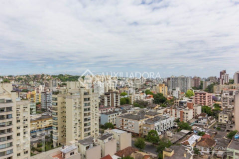 Image 23 - 1027698