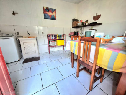 Image 32 - 1027721