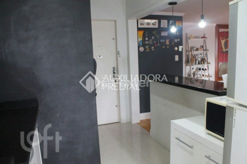 Image 20 - 1027820